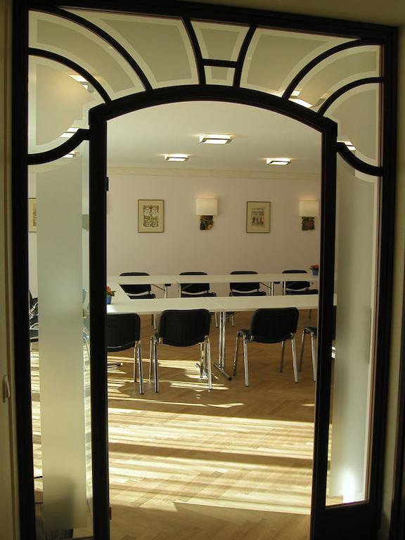 Cristal Hotel